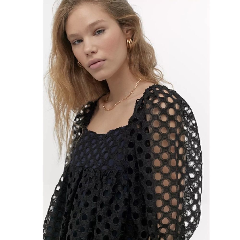 UO Kimchi Blue Moe Dot Lace Mini Dress - Picture 4 of 7